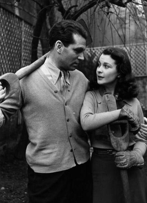 Редкие снимки знаменитостей прошлого и настоящего. Часть 5