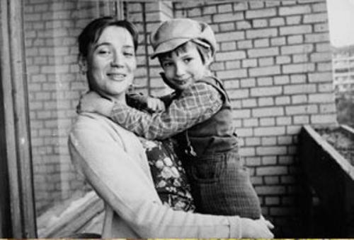 Звезды, которых лишали родительских прав