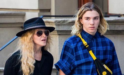 Звезды, которых лишали родительских прав