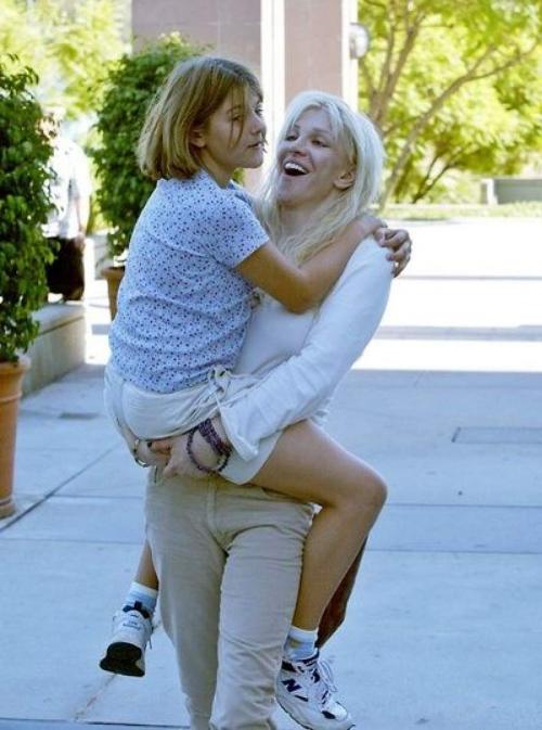 Звезды, которых лишали родительских прав