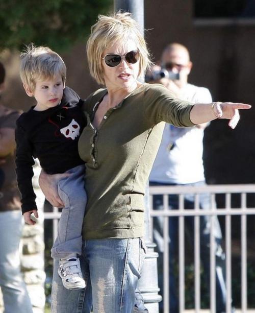 Звезды, которых лишали родительских прав