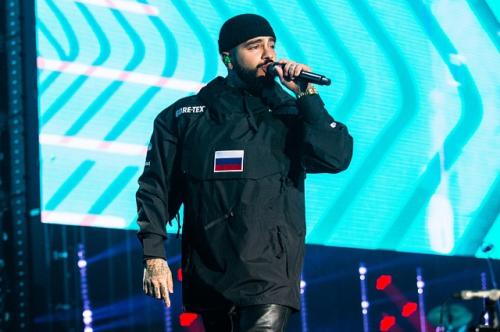 Звезды, которых пытались уличить в «покупке» зрителей на их концерты