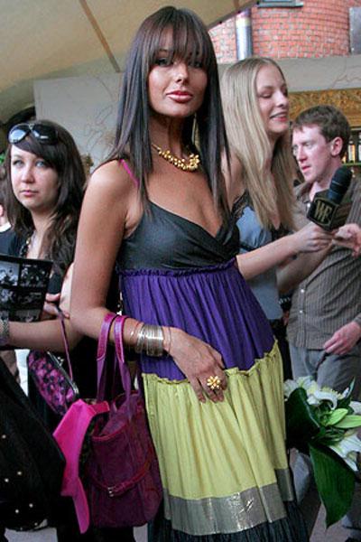 Киркоров и Басков попрошайничали в центре Москвы