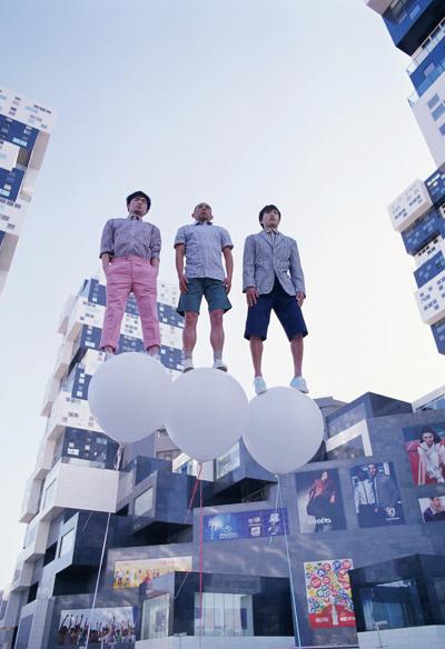 Левитация без фотомонтажа: и невозможное возможно