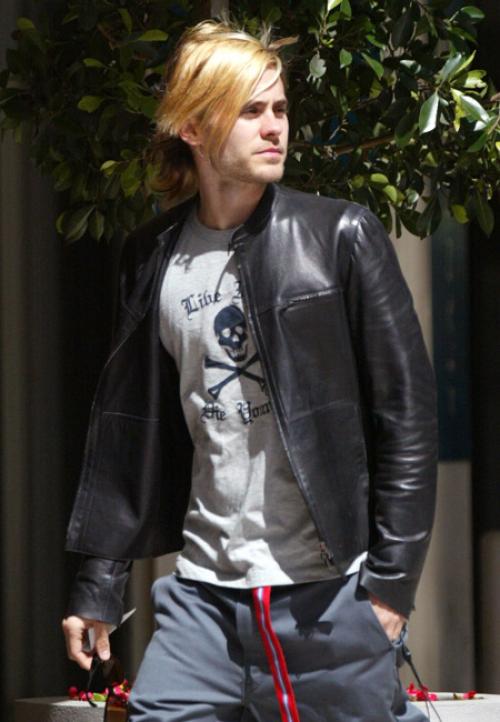 Звезды, которые кардинально меняли свой внешний вид