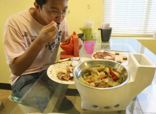 В Китае открылся современный туалет-ресторан