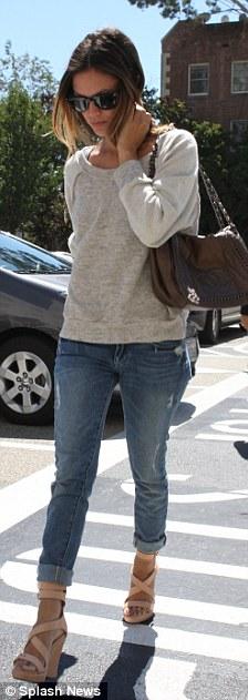 Названы самые нарядные знаменитости