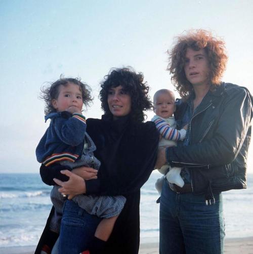 Знаменитые личности, у которых похищали детей