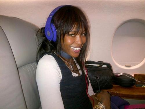 Звезды, которые любят поскандалить в самолетах