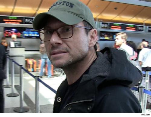 Звезды, которые любят поскандалить в самолетах