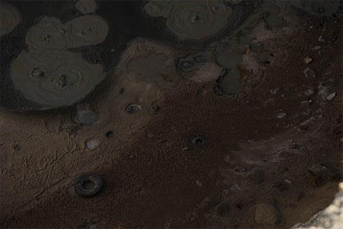 "Дверь в преисподнюю" открывается ночью