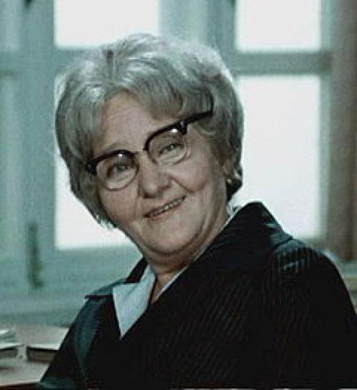 Как выглядели "бабушки" и "дедушки" из советских фильмов в молодости