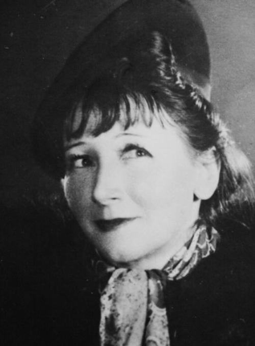 Как выглядели "бабушки" и "дедушки" из советских фильмов в молодости