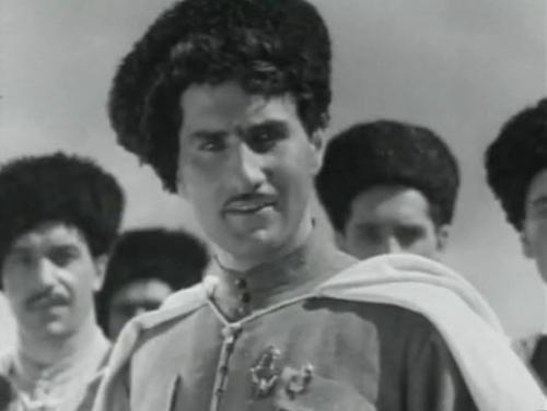 Как выглядели "бабушки" и "дедушки" из советских фильмов в молодости