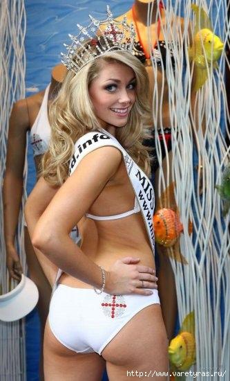 Звезды Голливуда набирают вес: за здоровый вид больше платят