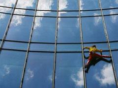 Человек-паук «взял» свой очередной небоскрёб