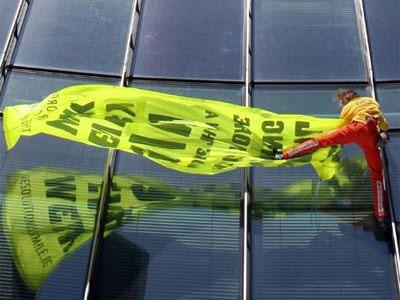 Человек-паук «взял» свой очередной небоскрёб