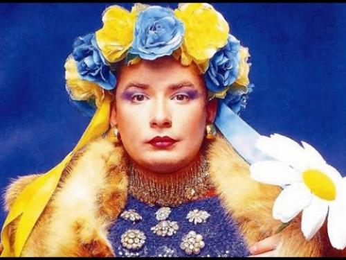 Знаменитости, которых очень сложно узнать без грима