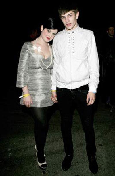 Голливуд влюбленный: от них ждут свадьбы в Год Быка