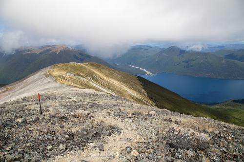 Самые впечатляющие и изнурительные туристические тропы