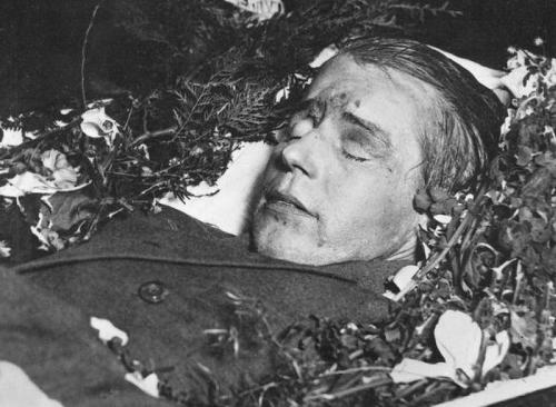 Российские и советские поэты и писатели с трагической судьбой