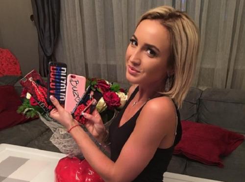 "Дом 2", "За стеклом": что стало со звездами первых российских реалити-шоу