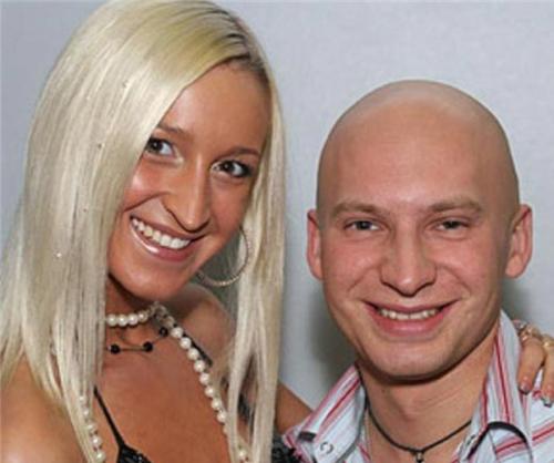 "Дом 2", "За стеклом": что стало со звездами первых российских реалити-шоу