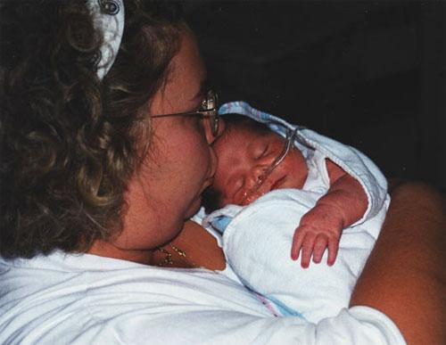 Девочка-русалка осталась с "хвостом"