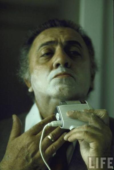 Редкие фотографии всемирно известных звезд. Часть 17