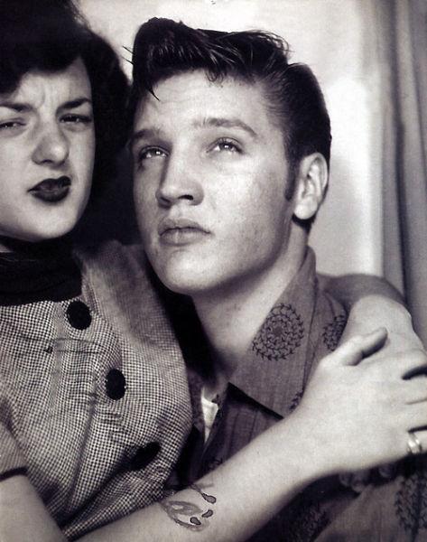 Редкие фотографии всемирно известных звезд. Часть 17