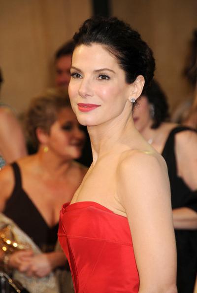 Составлен рейтинг самых невезучих в любви голливудских звезд