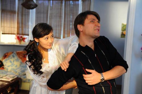 «Счастливы вместе»: как изменились герои популярного сериала спустя 12 лет