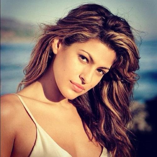 Звезды, чьи романы в кино продолжились в жизни