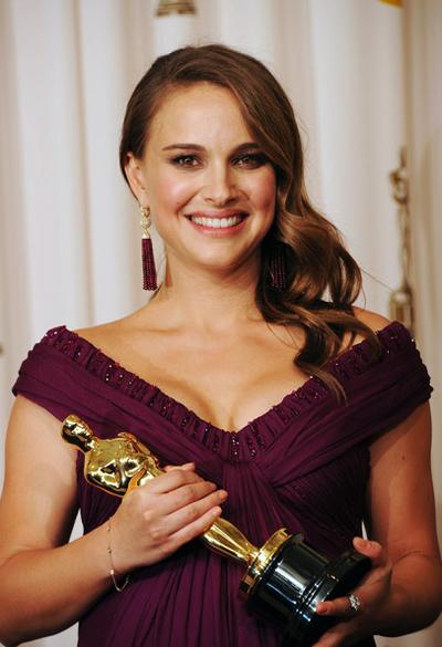 Самые желанные девушки планеты с небольшим бюстом