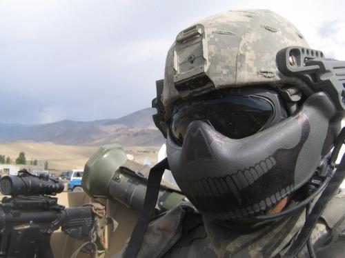 Современные солдаты, которые выглядят, как пришельцы из будущего