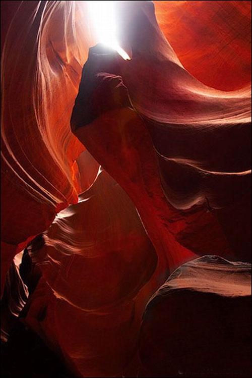 В каньоне Антилопы окаменело пламя