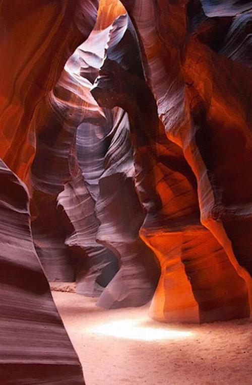 В каньоне Антилопы окаменело пламя