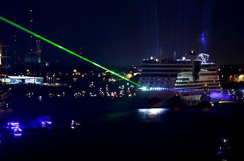 «Аида» прогремела в порту сумасшедшим салютом