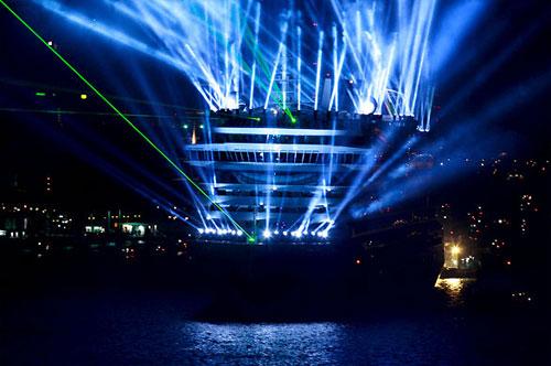 «Аида» прогремела в порту сумасшедшим салютом