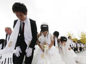 В Южной Корее сочетались браком 10000 пар