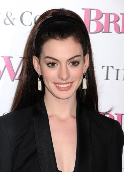 Знаменитости и их ужасные брови