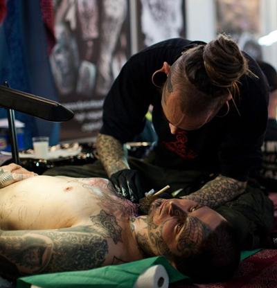 В Берлине прошел международный фестиваль татуировки