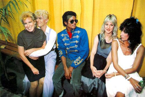 Майкл Джексон с "коллегами по цеху" и другими знаменитостями