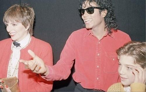 Майкл Джексон с "коллегами по цеху" и другими знаменитостями