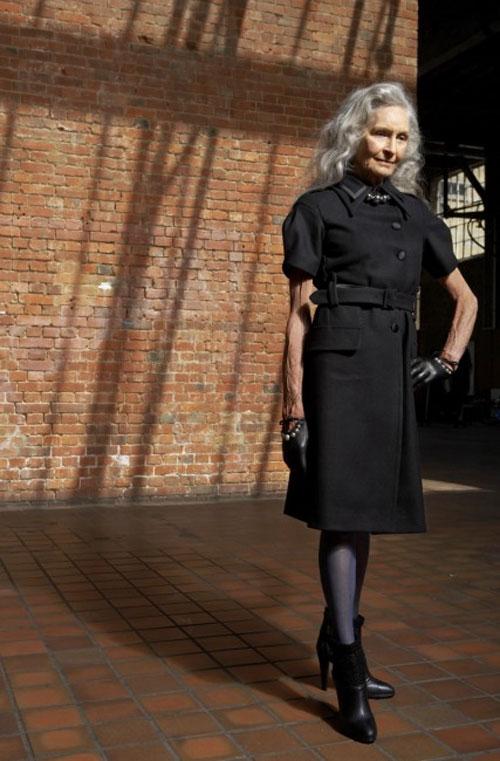 80-летняя супермодель покоряет мир моды