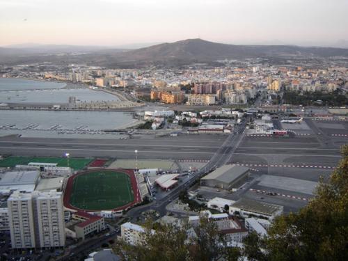 Самый удивительный аэропорт в мире