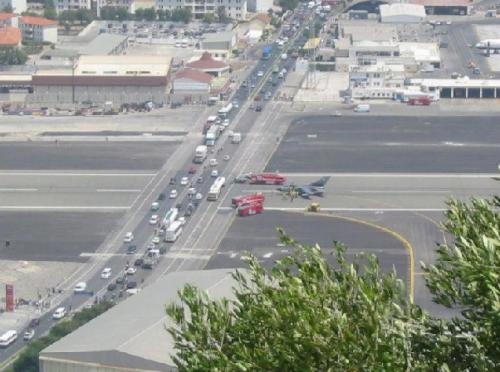 Самый удивительный аэропорт в мире