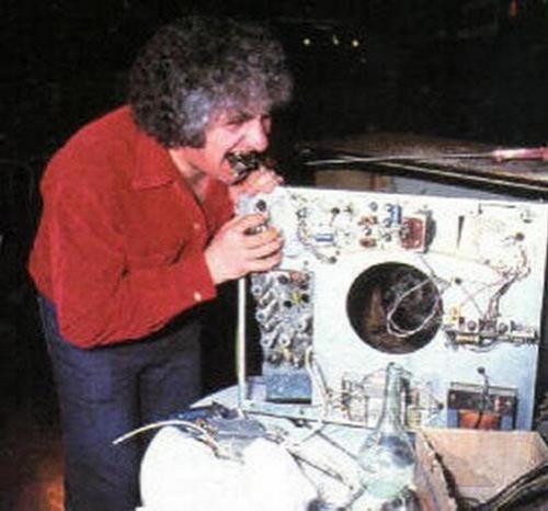 Шокирующие предметы, найденные в человеческих желудках