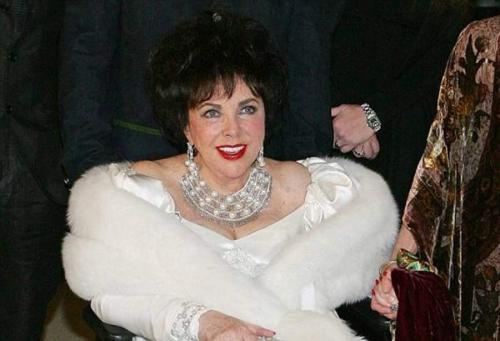 Жизнь после смерти: звезды, которым удалось выйти из комы