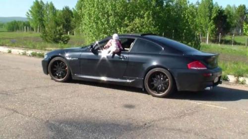 Самые безумные поступки, сделанные ради лайков в Сети